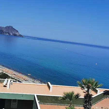 Semesterbostad Sweet House Of The Flowers