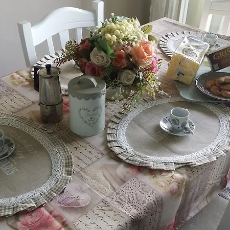 Sweet House Of The Flowers *