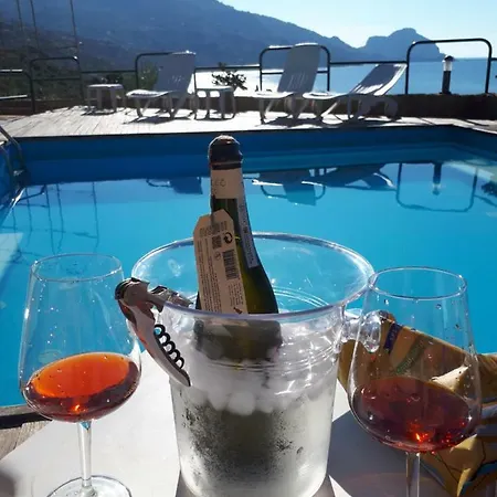 Sweet House Of The Flowers Semesterbostad *