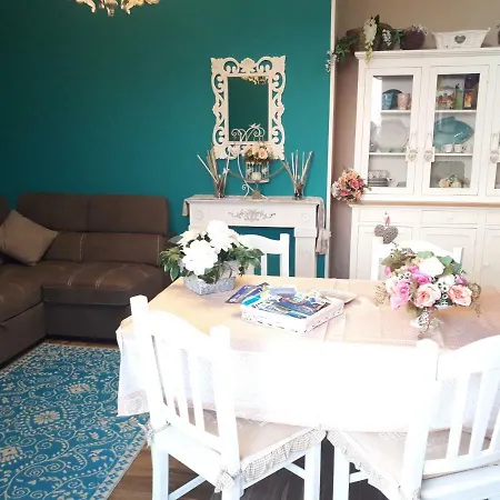 Sweet House Of The Flowers Semesterbostad