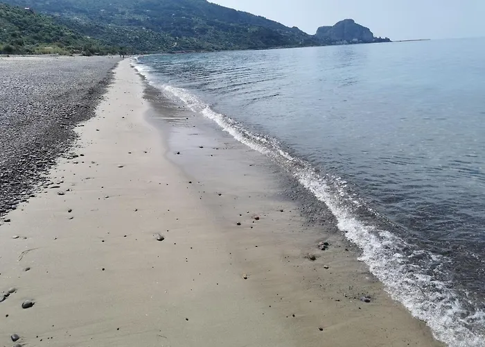 Sweet House Of The Flowers Holiday home Cefalu