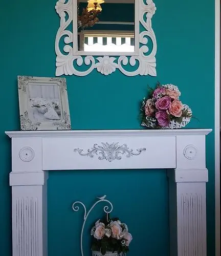 Sweet House Of The Flowers Holiday home