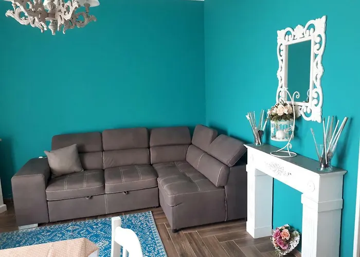 Sweet House Of The Flowers * Cefalu